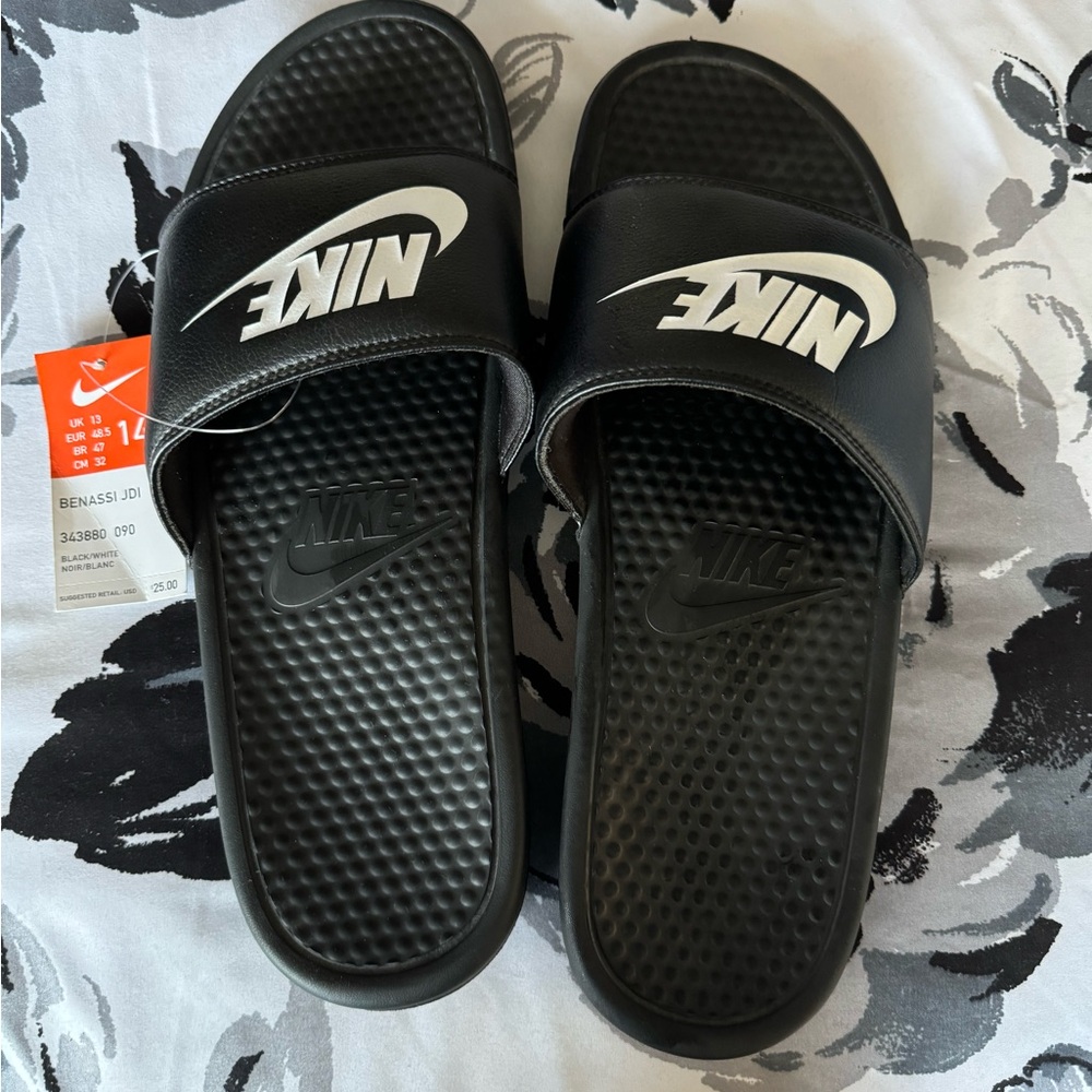 Men’s Nike slides